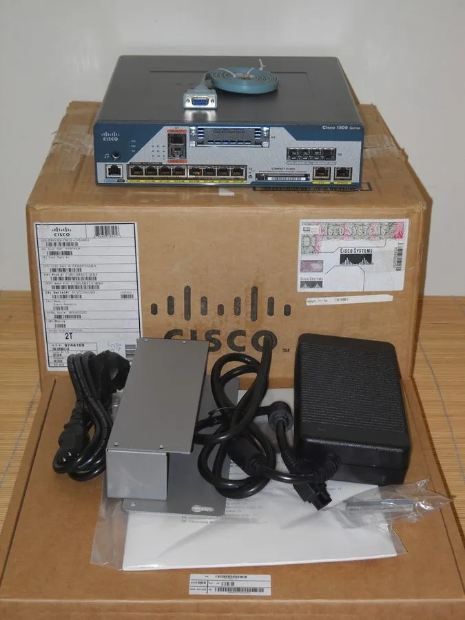 Маршрутизатор Cisco C1861-SRST-C-B/K9 Integrated Services Router Voice Security