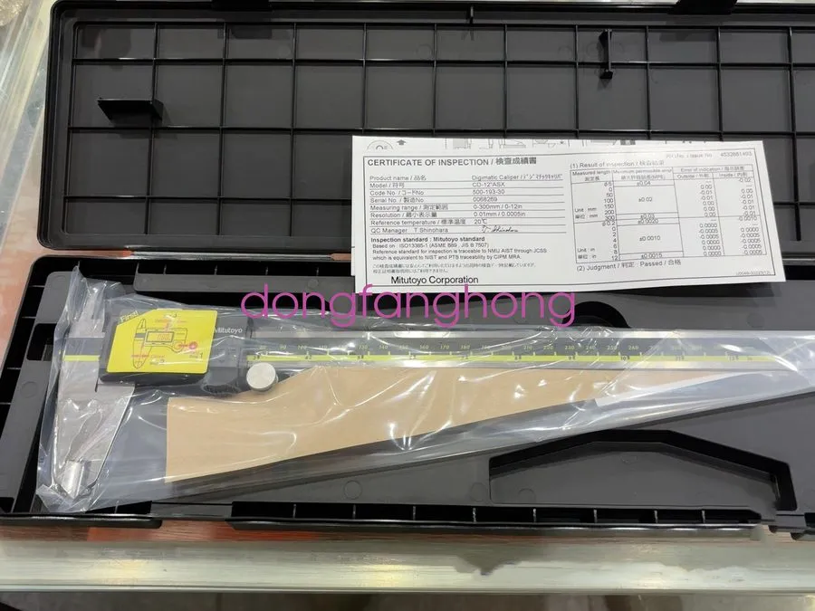 Штангенциркуль Japan Mitutoyo 500-193-30 300mm/12" Digital Digimatic Vernier Cal
