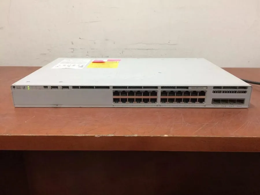 Коммутатор C9200L-24T-4G-E Cisco network switch 24 port