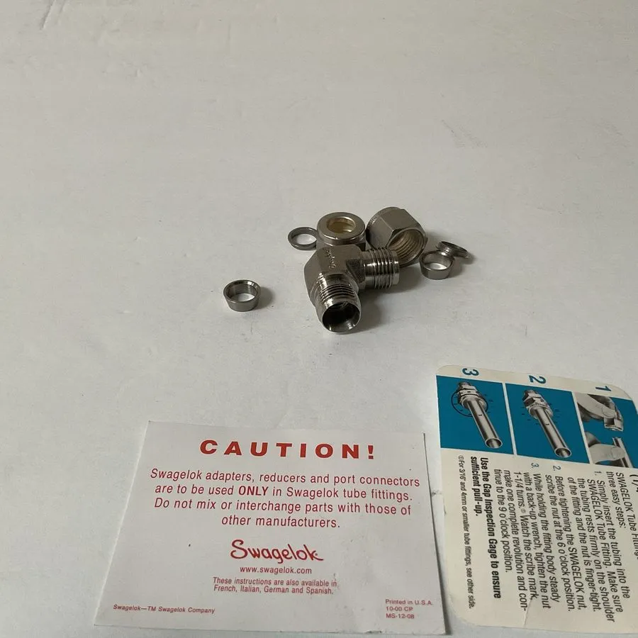 Фитинг Swagelok SS-600-9 Union Elbow 3/8” Tube Fitting Stainless Steel