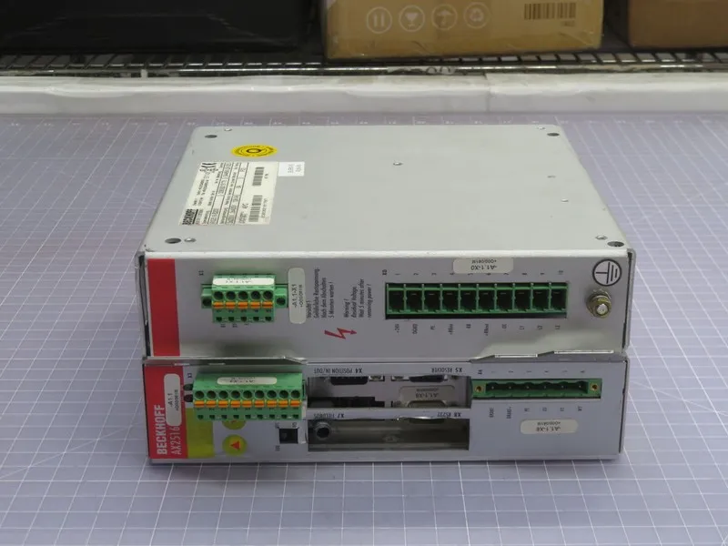 Сервопривод BECKHOFF AX2526 + AX2516-B200 SERVO DRIVE