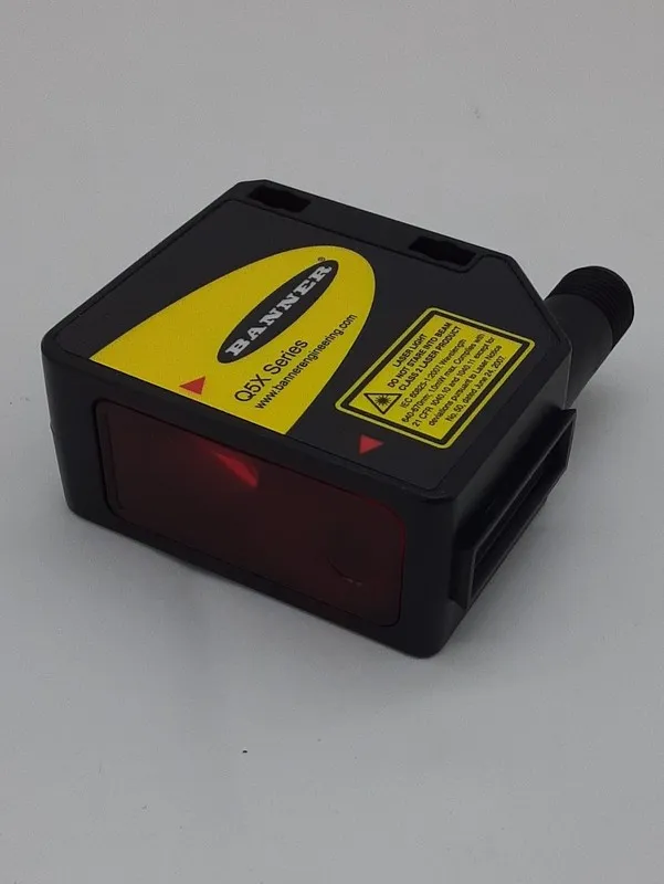 Фотоэлектрический датчик Banner Q5XKLAF2000-Q8-JAMAMZ Photoelectric Sensor — фото лота 1