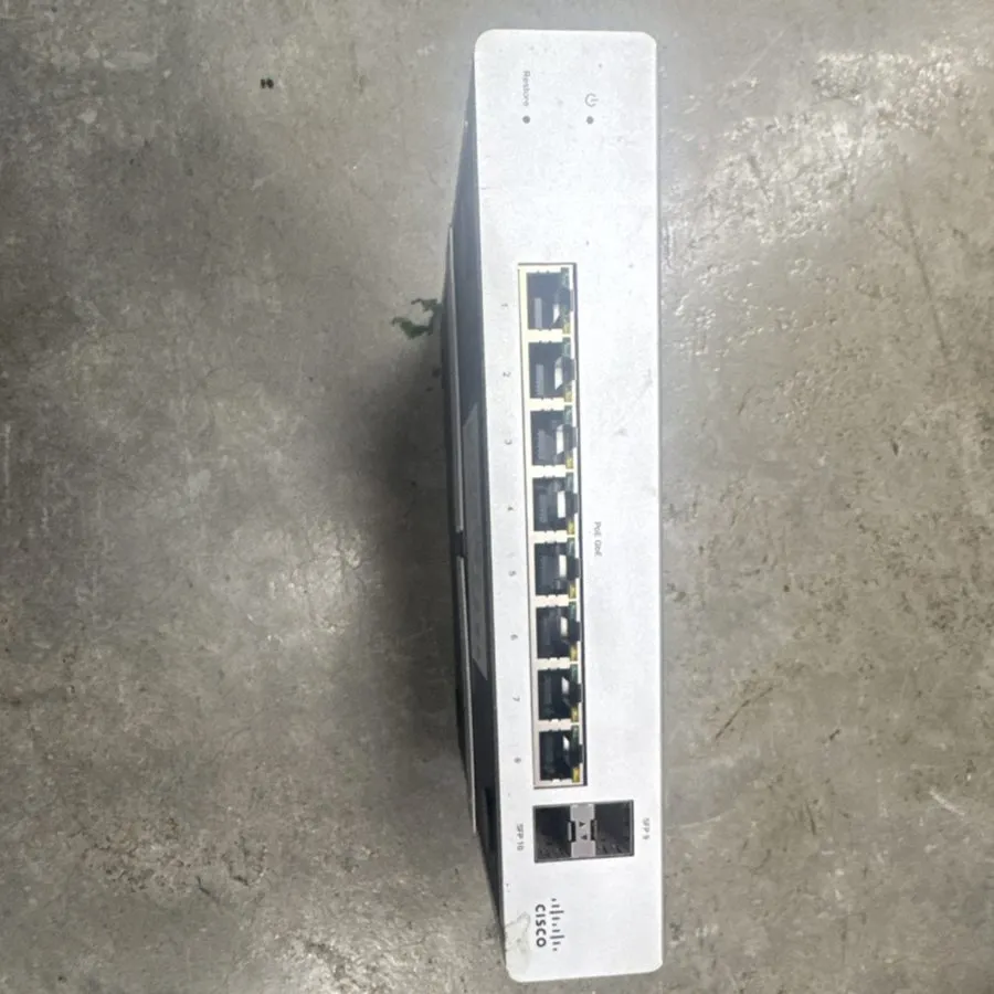Коммутатор Cisco Meraki MS220-8P Cloud Managed Switch 8-Port Gigabit PoE 8x 1GbE