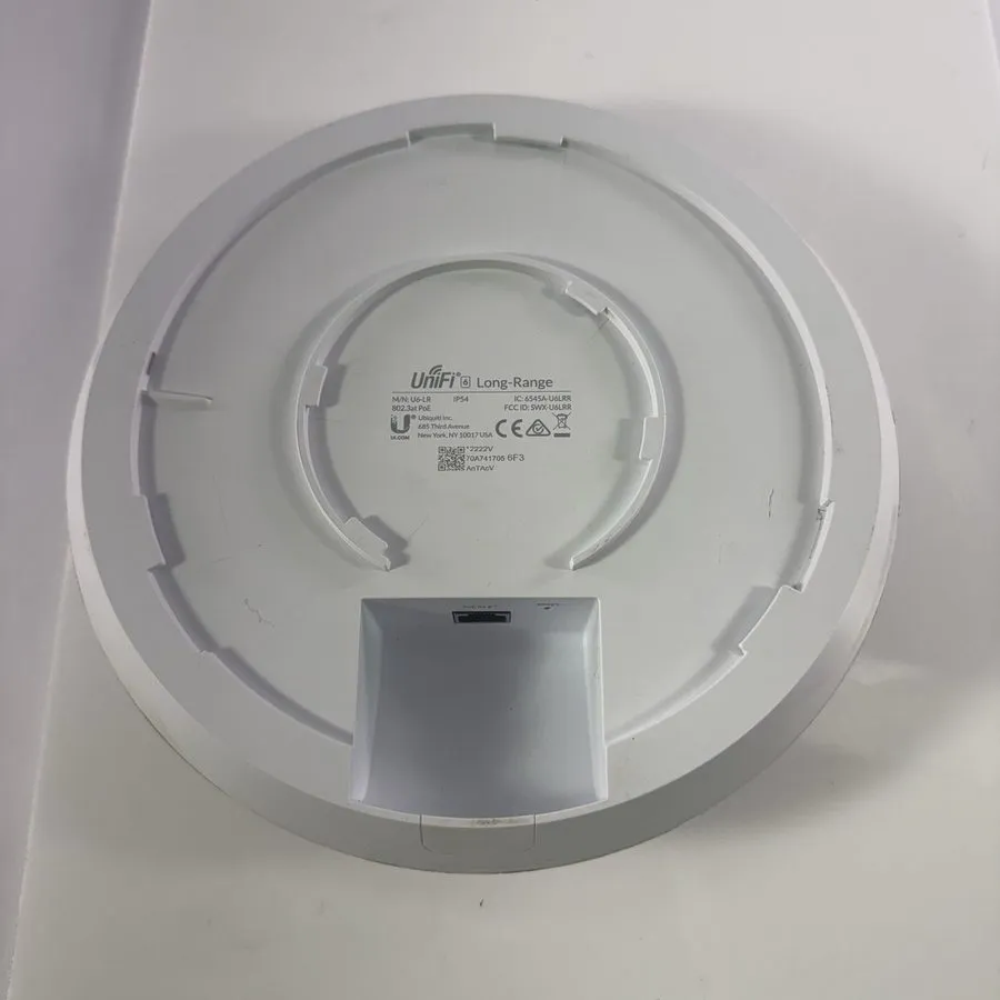 Точка доступа Wi-Fi Ubiquiti UniFi 6 Long-Range Access Point U6-LR WiFi 6 PoE — фото лота 1
