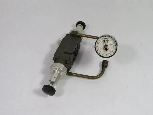 Пневмоклапан Numatics 082RT11BJ016T Pneumatic Regulator Valve w/Gauges, 081RT100