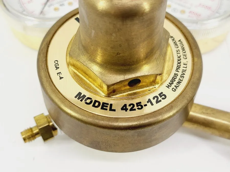 Трубопроводная арматура Harris Model 425-125-320 Heavy Duty Brass Pressure Regul