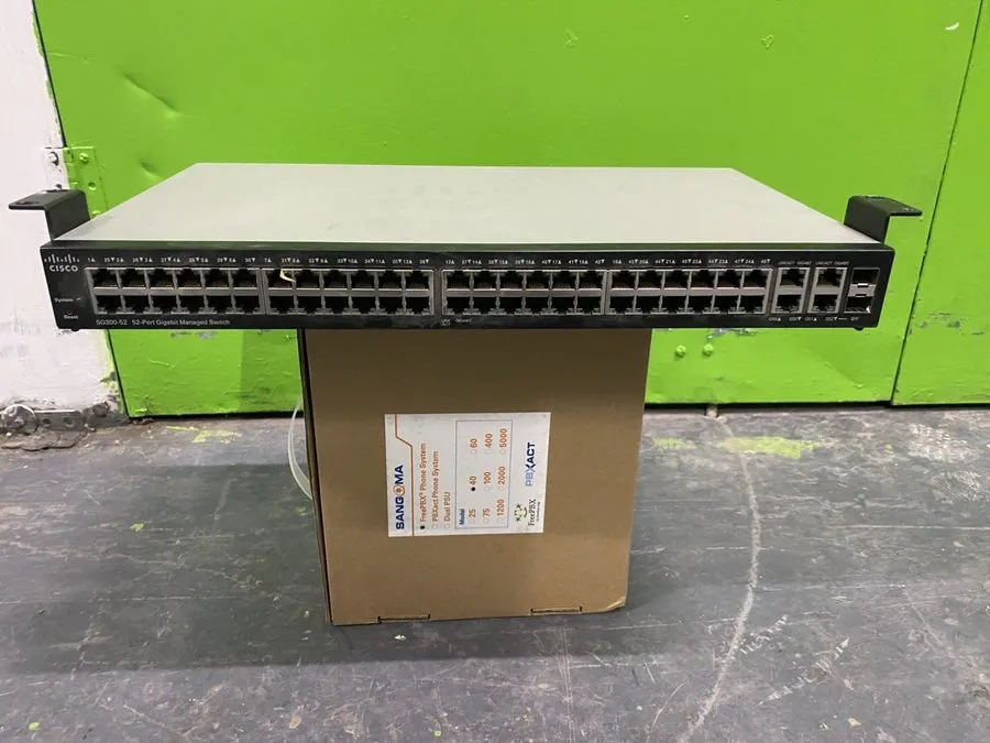 Коммутатор Cisco SG300-52 Gigabit 52-Port Managed Switch NO POE SRW2048-K9