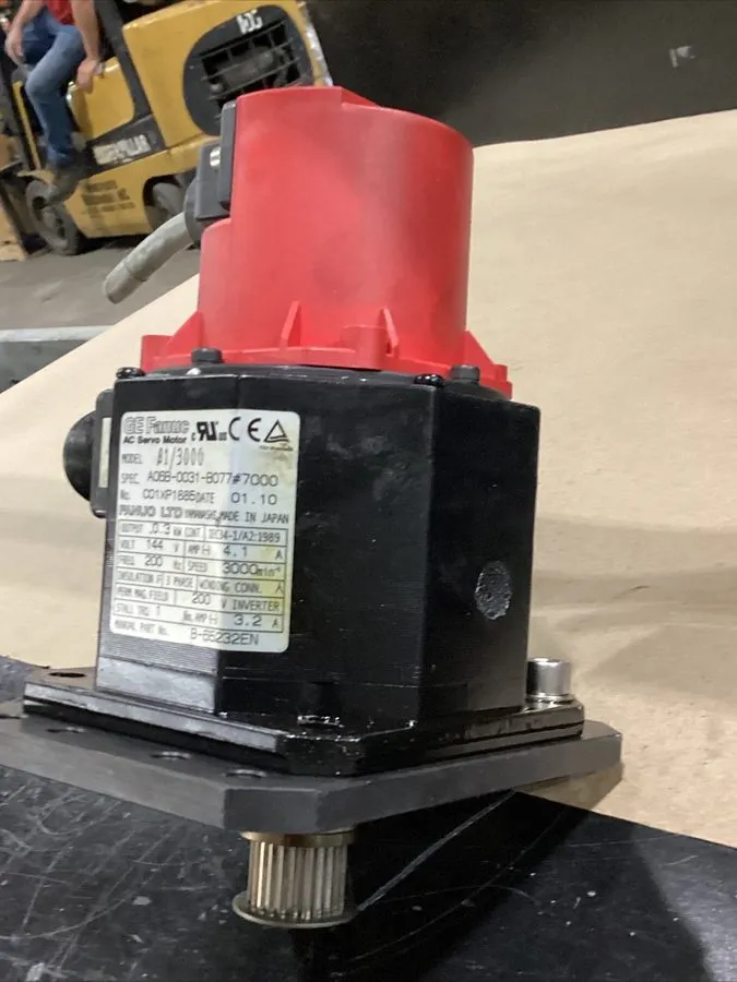Серводвигатель Fanuc A06B-0031-B077 AC Servo Motor Good