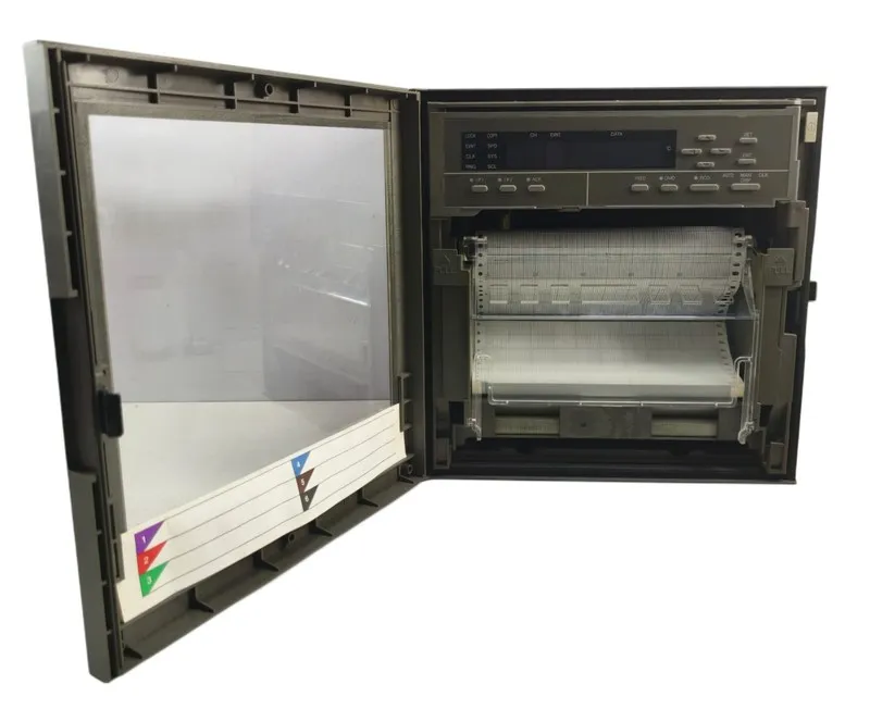 Регистратор Yamatake SRF212AS001D0 Chart Recorder Corporation