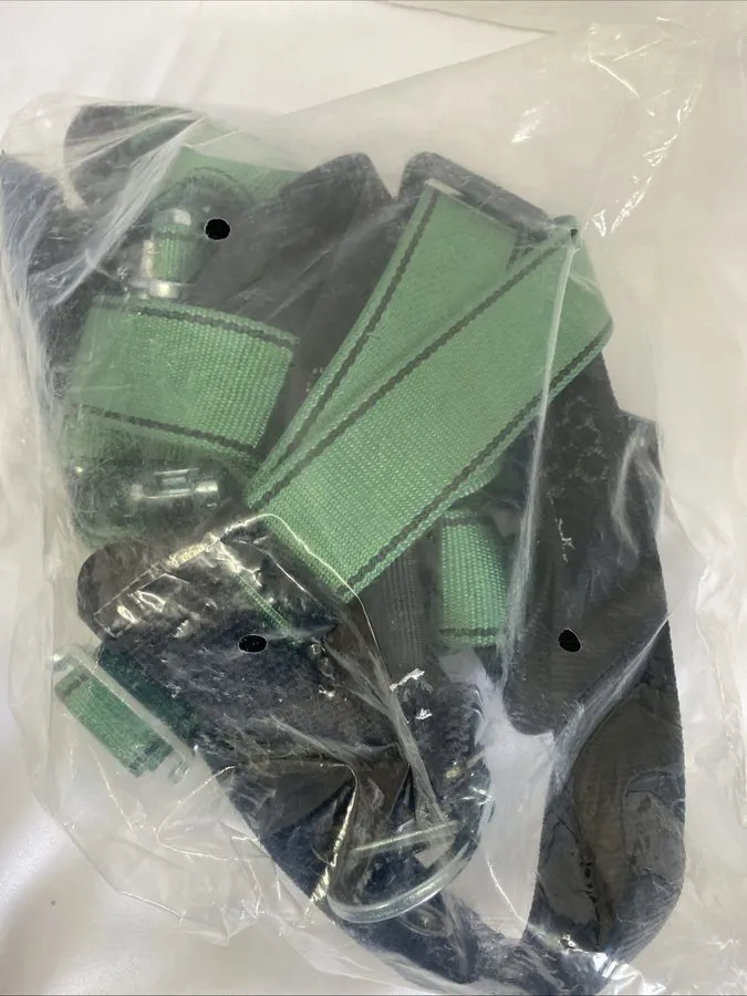 Жгут проводов Msa Safety 10197207 V-Form Harness, M, 400 Lb., Quick-Connect Ches — фото лота 1