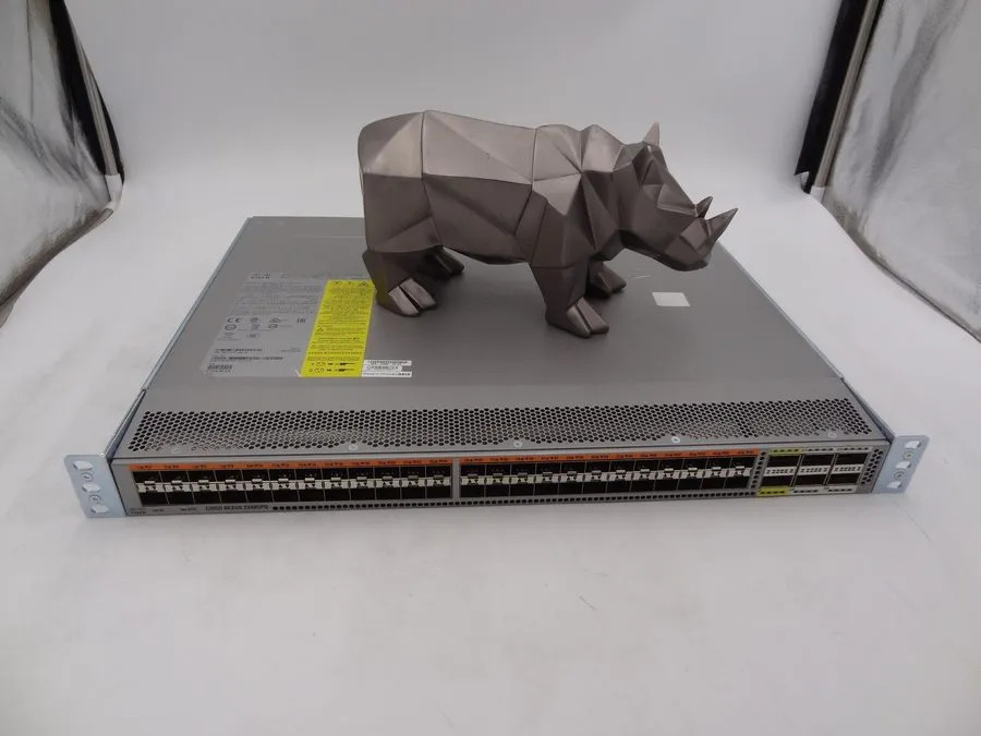 Объектив Cisco N2K-C2348UPQ-10GE NEXUS 2348UPQ 48X1/10GE SFPP Switch