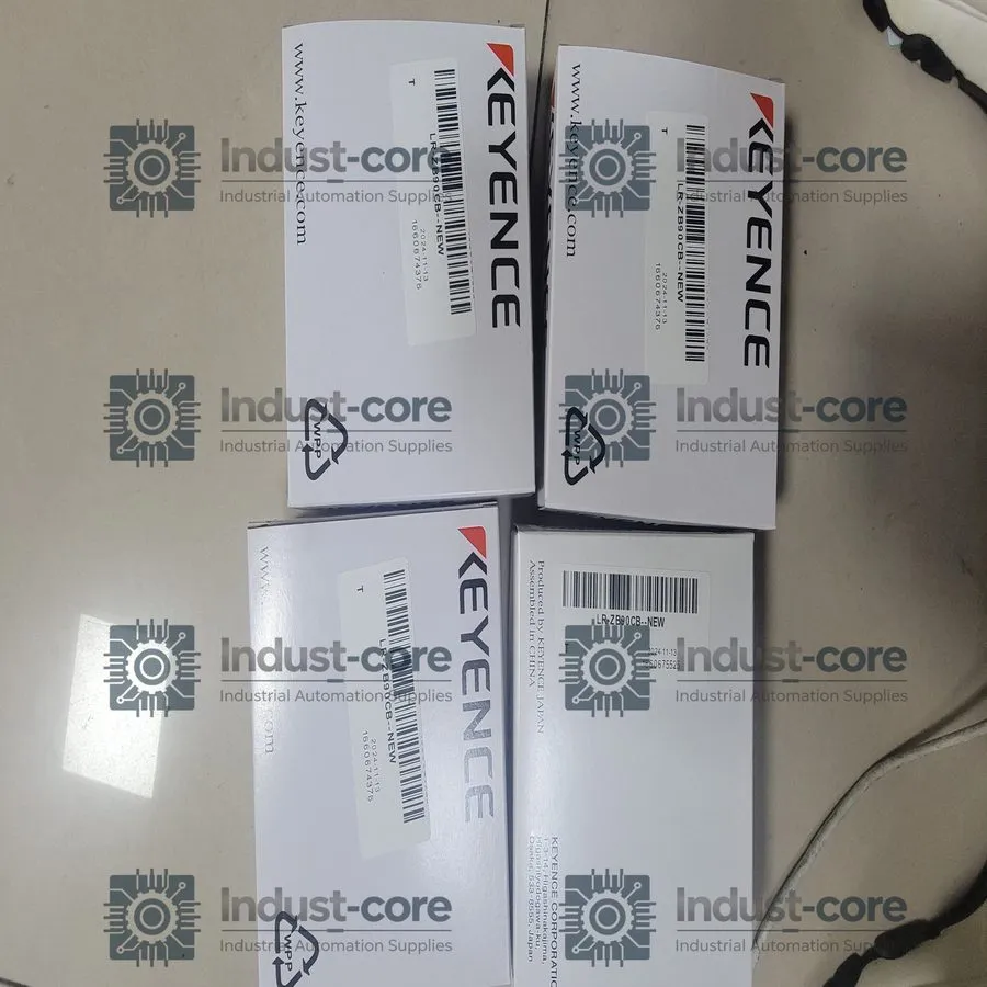 Датчик KEYENCE LR-ZB90CB LASER SENSOR 10-30VDC