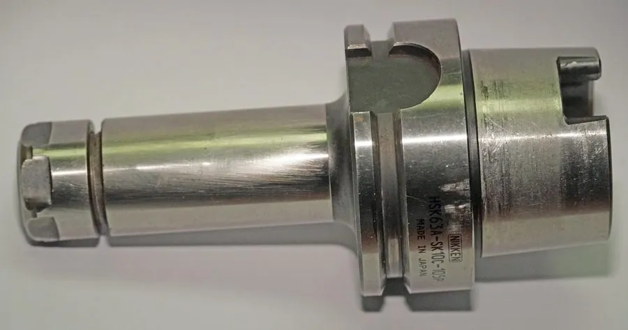 Режущий инструмент Lyndex Nikken HSK63A-SK10C-105P Collet Chuck — фото лота 1