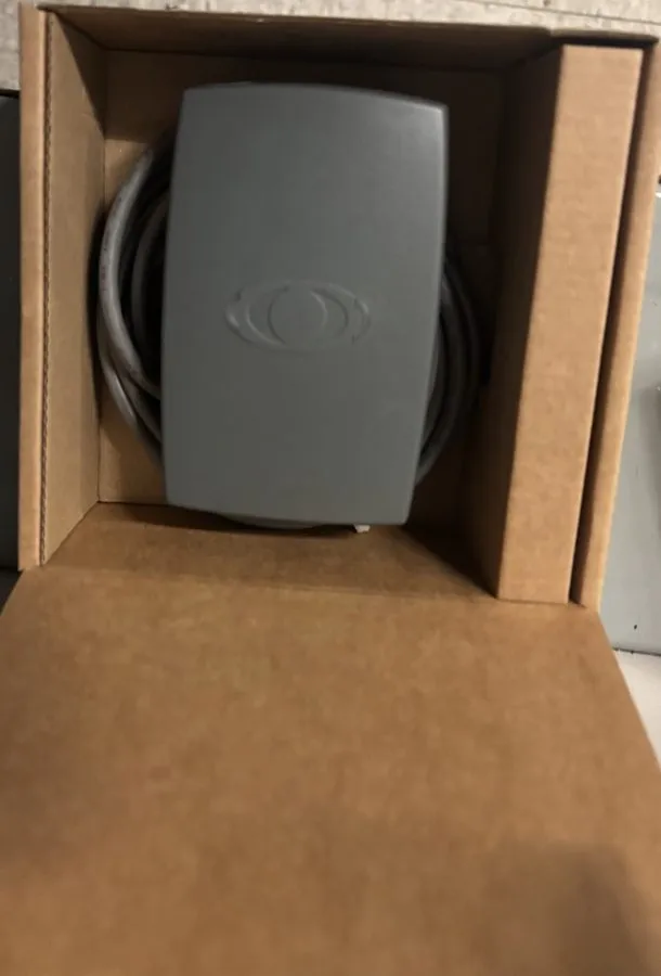 Оборудование видеонаблюдения Symmetry 820-CG Prox Wallswitch er Gray AMAG Access — фото лота 1
