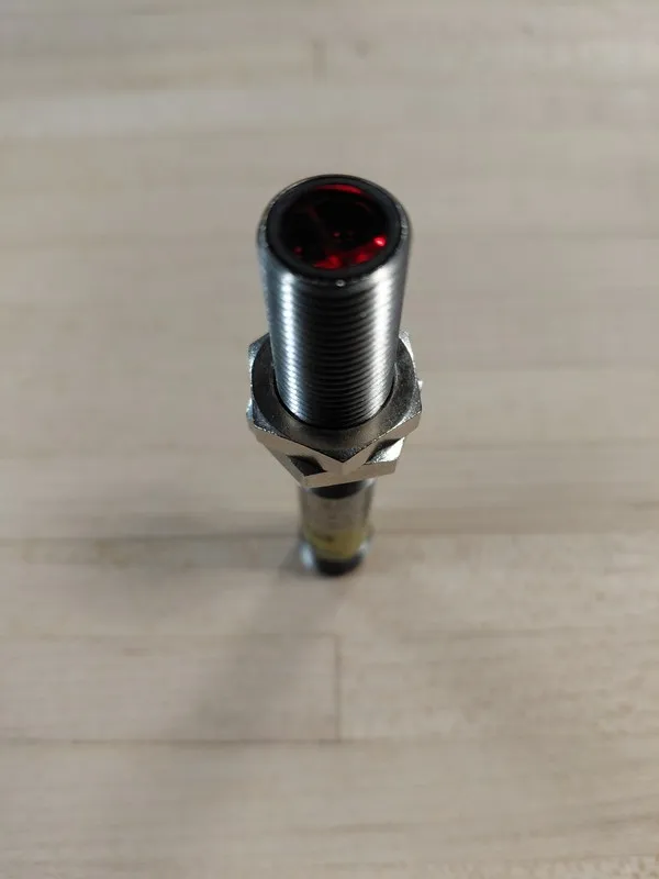 Фотоэлектрический датчик BANNER Photoelectric Sensor, M12PFF25Q8, M12 4-Pin, 10-