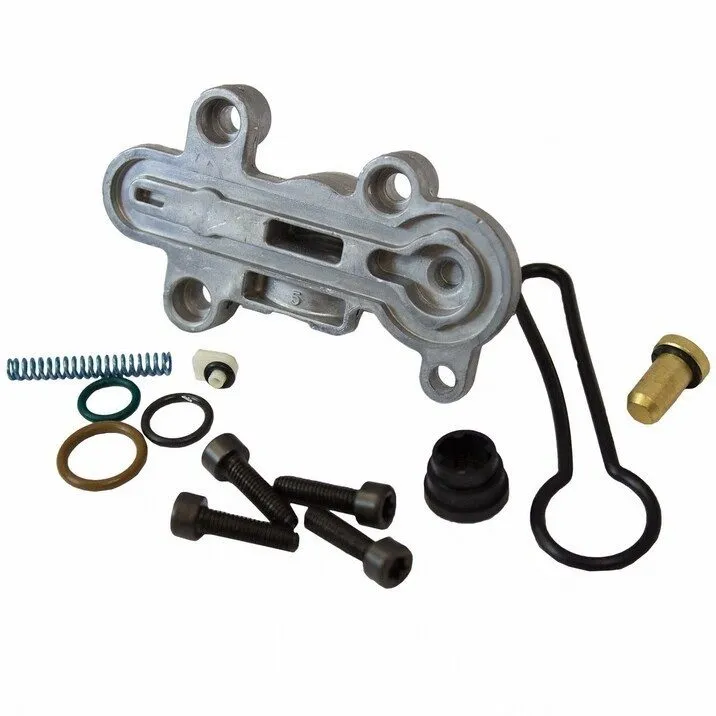 Трубопроводная арматура Ford 03-07 6.0L Fuel Pressure Regulator Blue Spring Kit