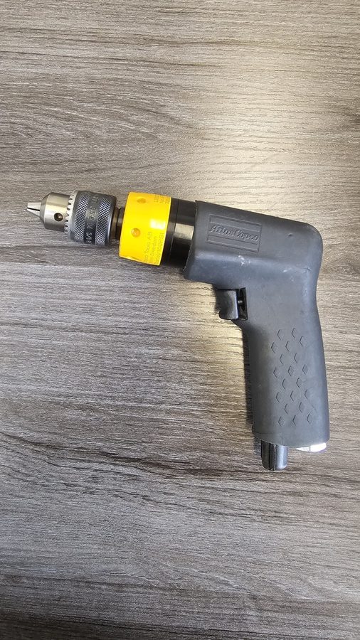 Пневмооборудование Atlas Copco Pneumatic Drill Pistol LBB26 EPX-007-U 8421050005