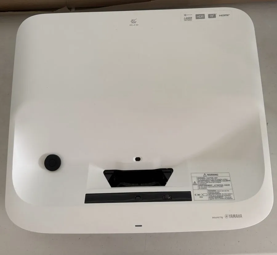 Проектор Epson EpiqVision Ultra LS300 Smart Streaming 1080p (FHD) 3LCD Laser Pro