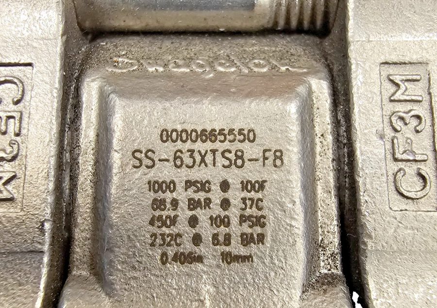 Клапан Swagelok SS-63XTS8-F8 SS 3-Piece 60 Series 3-Way Ball Valve FNSP