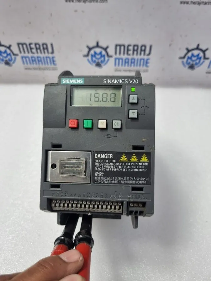 Частотный преобразователь SIEMENS SINAMICS 6SL3210-5BE13-7UV0 0.37KW 400VAC V20 