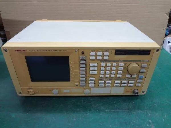 Анализатор спектра Advantest R3131A Spectrum Analyzer 9kHz 3GHz
