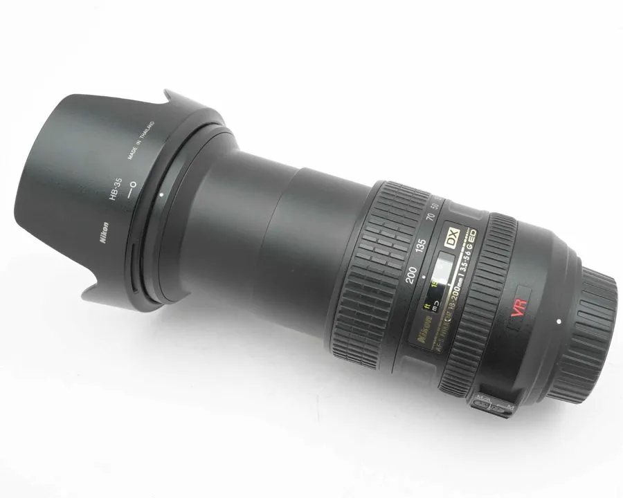 Объектив Nikon AF-S DX NIKKOR 18-300mm f/3.5-5.6G ED VR Zoom Lens Serviced