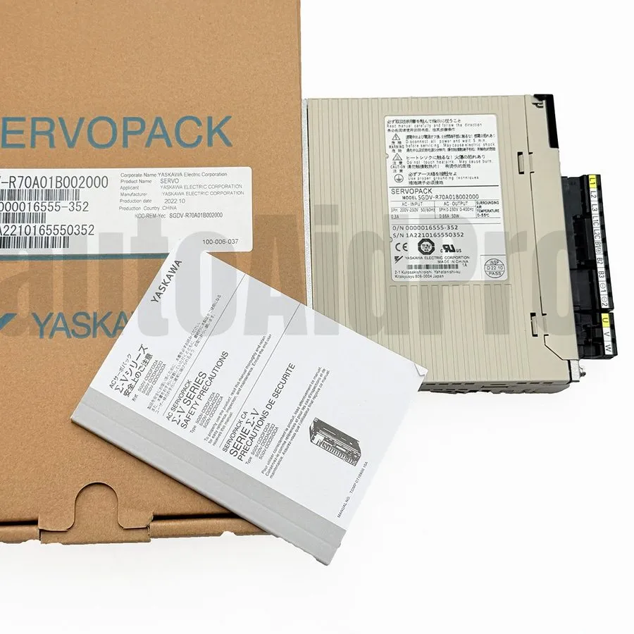 Сервопривод YASKAWA SGDV-R70A01B002000 Servo Drive