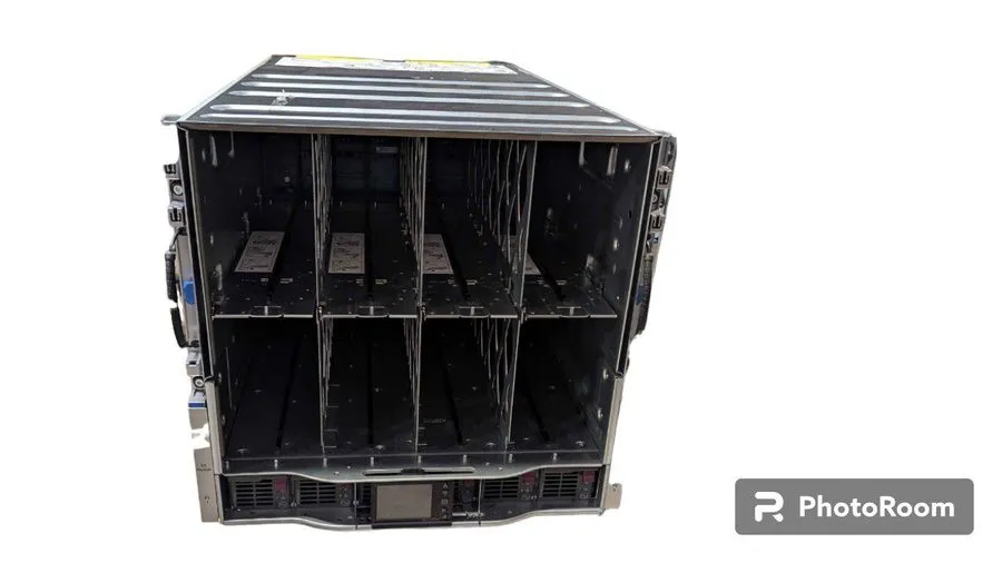 Сервер HP BLADESYSTEM C7000 G3 GEN3 PLATINUM BLADE CHASSIS 6x PSU 10x FANS NO BL