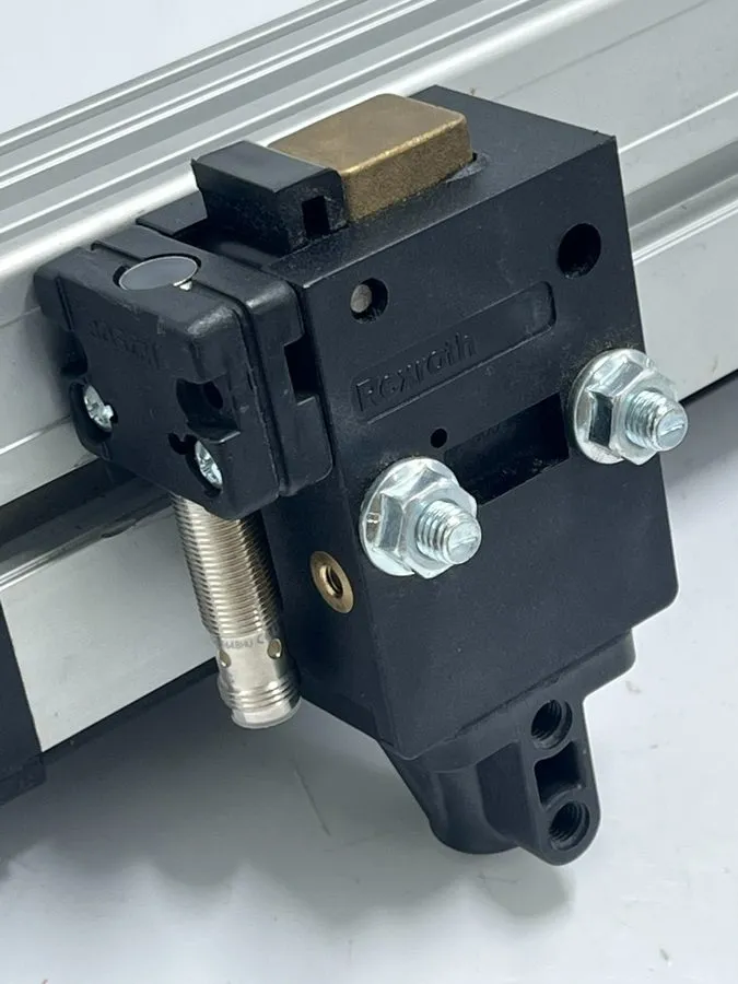 Конвейер BOSCH REXROTH 3842518043 Single Track Belt Conveyor,Stop Gate & BALUFF  — фото лота 2