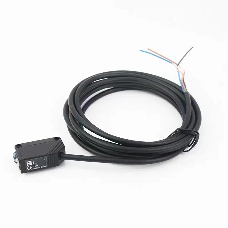 Фотоэлектрический датчик Omron photoelectric switch sensor 12-24VDC E3Z-T61