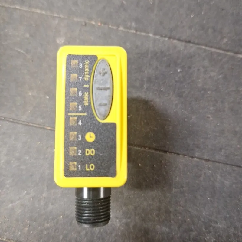 Фотоэлектрический датчик BANNER QS30LDQ PHOTOELECTRIC SENSOR 10-30VDC — фото лота 2