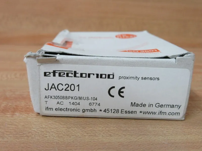 Датчик приближения IFM EFECTOR 100 PROXIMITY SENSOR JAC201 10-30VDC