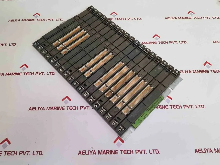 ПЛК Siemens 6ES7400-1TA01-0AA0 SIMATIC S7 Rack, 18 Slot Unit. 3D-72
