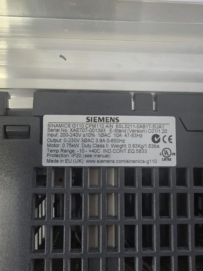Частотный преобразователь Siemens SINAMICS G110 0.75kW VFD Inverter 6SL3211-0AB1 — фото лота 1