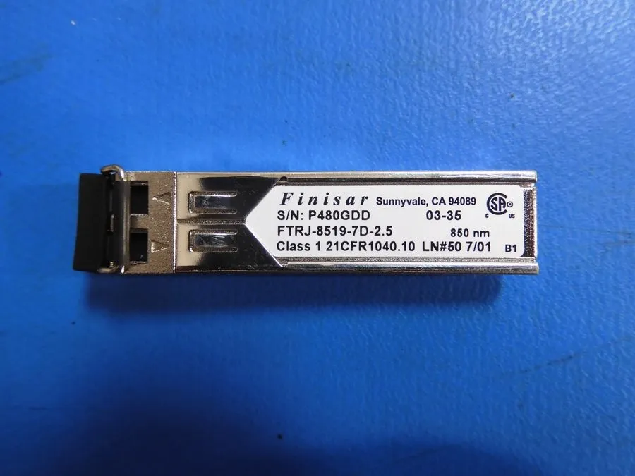 Трансивер Genuine Finisar FTRJ-8519-7D-2.5 2Gb Short Wave Fibre Channel Transcei