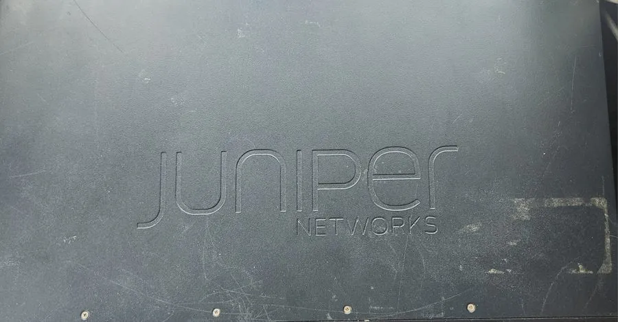 Коммутатор Juniper EX2200-48T-4G 48-Port Gigabit Ethernet Switch 4 SFP Uplink