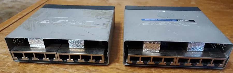 Коммутатор Cisco 8 Port 10/100/1000 Gigabit Ethernet Switch SD2008