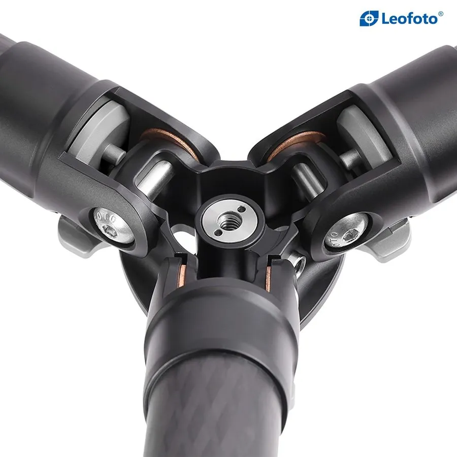 Оборудование видеонаблюдения Leofoto Carbon Fibre Tripod LS-255C+LH-30 with ball — фото лота 2