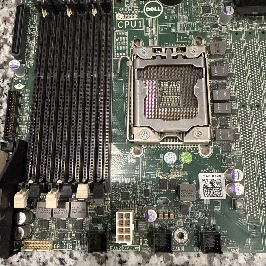 Материнская плата Dell PowerEdge R320 Server Motherboard- DY523 — фото лота 1