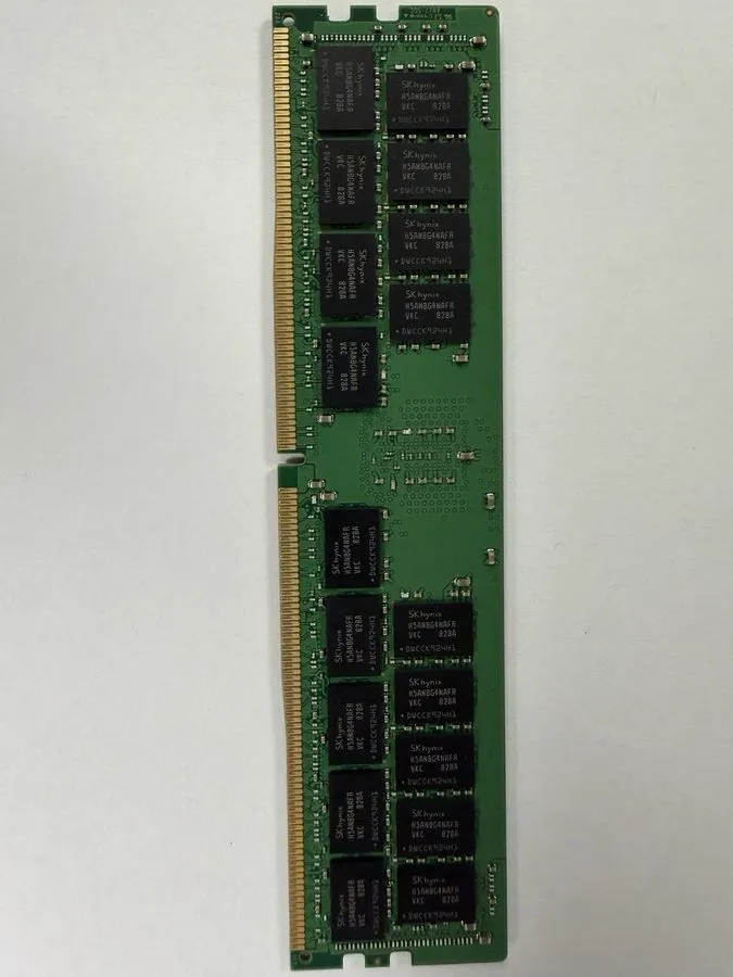 Модуль памяти SKHynix 32GB HMA84GR7AFR4N-VK DDR4 Server RAM PC4-2666V SNPTN78YC/