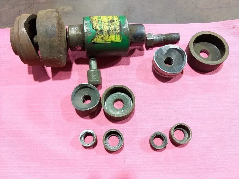 Электрооборудование Greenlee slugbuster knock out punch and hydraulic driver set
