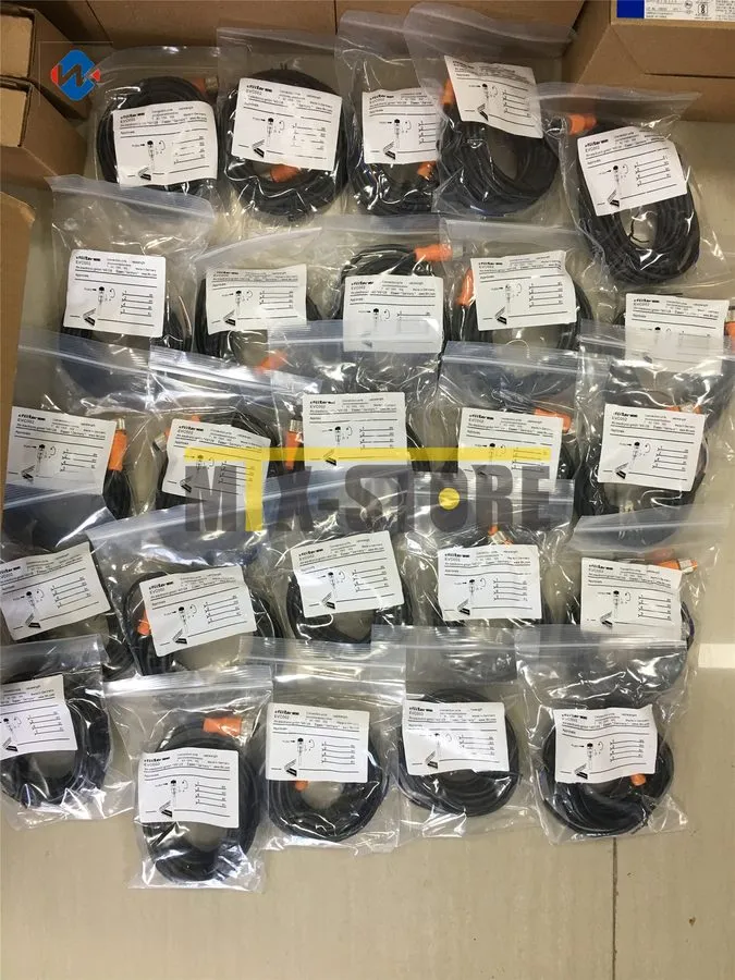 Соединительный кабель IFM electronic EVC002 Sensor&Proximity Switch
