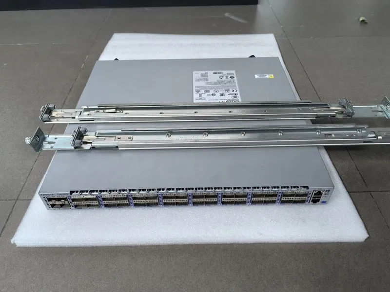 Коммутатор Arista DCS-7160-32CQ-R 32x 100G/40G, 128x 25/10G, 64x 50G rear to fro