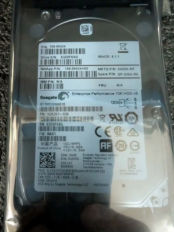 Жёсткий диск NetApp X426A-R6 1.8TB 10K SAS 12G 2.5" SFF HDD Internal Hard Drive