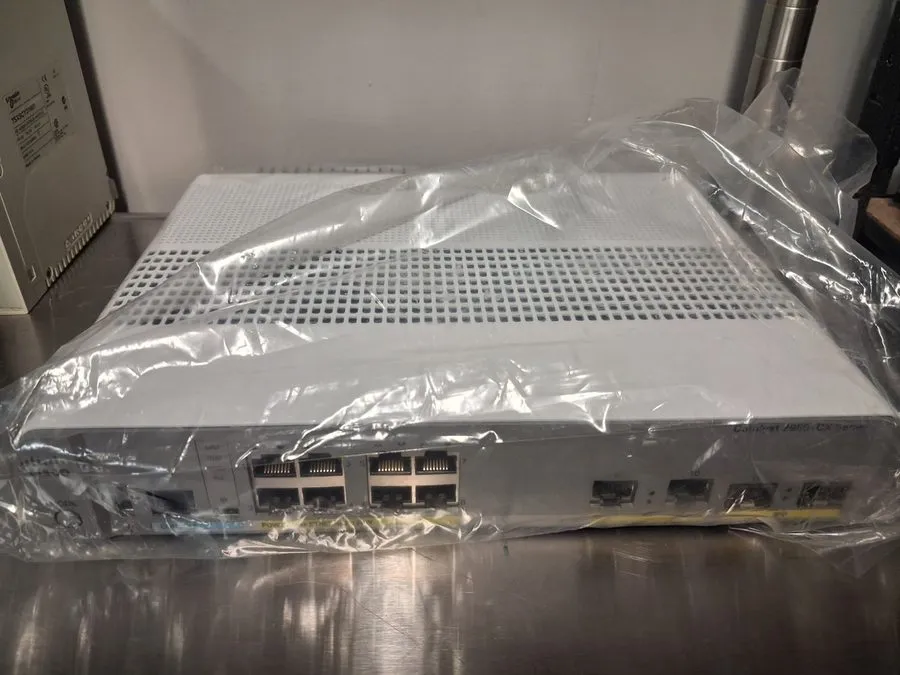 Коммутатор Cisco Catalyst 2960CX- -L 8 Port Gigabit Switch — фото лота 2
