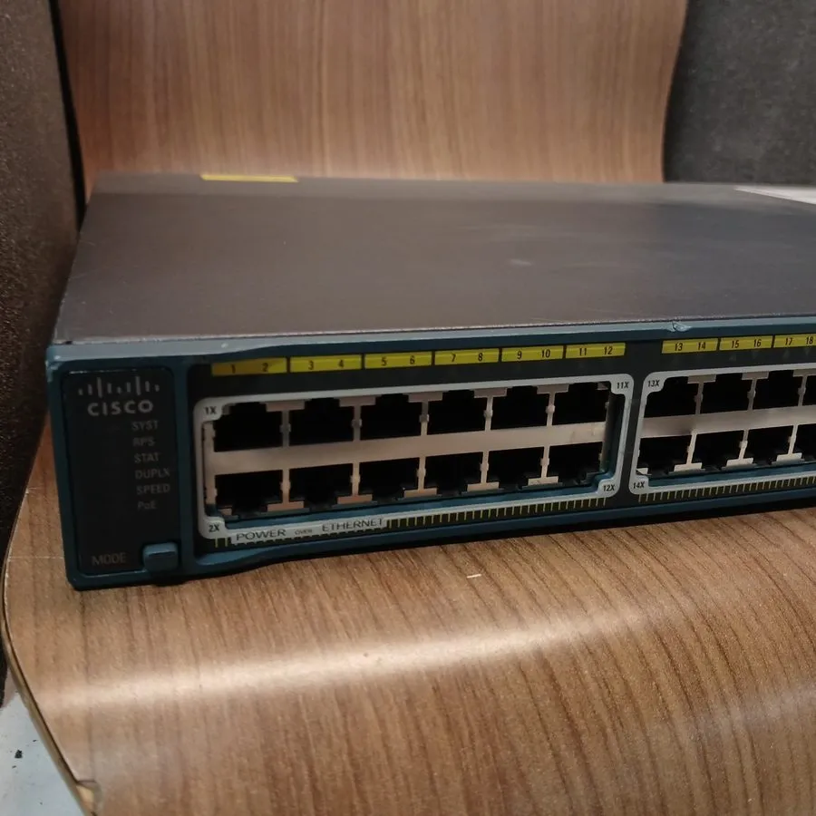 Коммутатор CISCO WS-C2960-48PST-L 48 PORT FE POE ETHERNET SWITCH W/2x SFP 370W