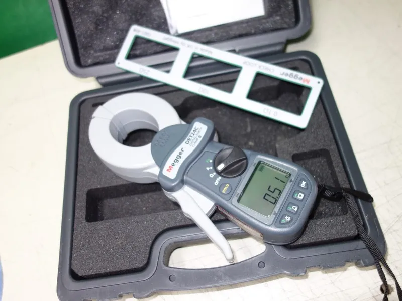Тестер MEGGER EARTH TESTER DET24C DIGITAL CLAMP RESISTANCE METER AS-IS
