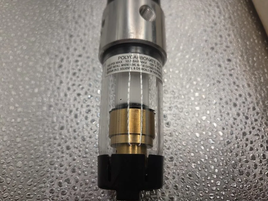 Трубопроводная арматура Master Pneumatic-Detroit Pressure Regulator CFDR56-1 0-1 — фото лота 2