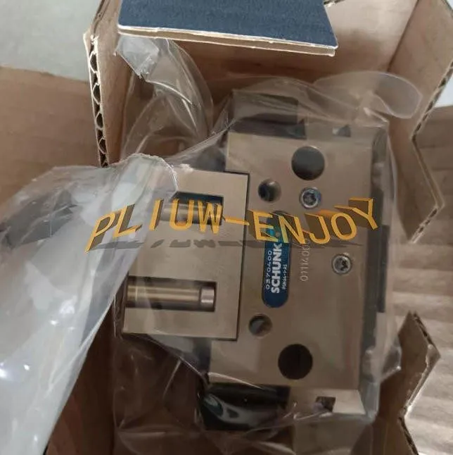 Робот Schunk Universal Gripper 0303510 PZN-plus 64-1-AS