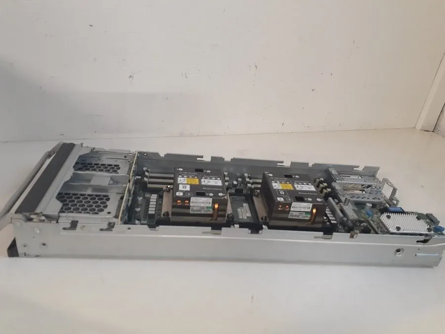 Сервер HP Synergy 480 G10 Gen10 Blade Server 2x Intel Xeon Scalable 3647 24x DDR